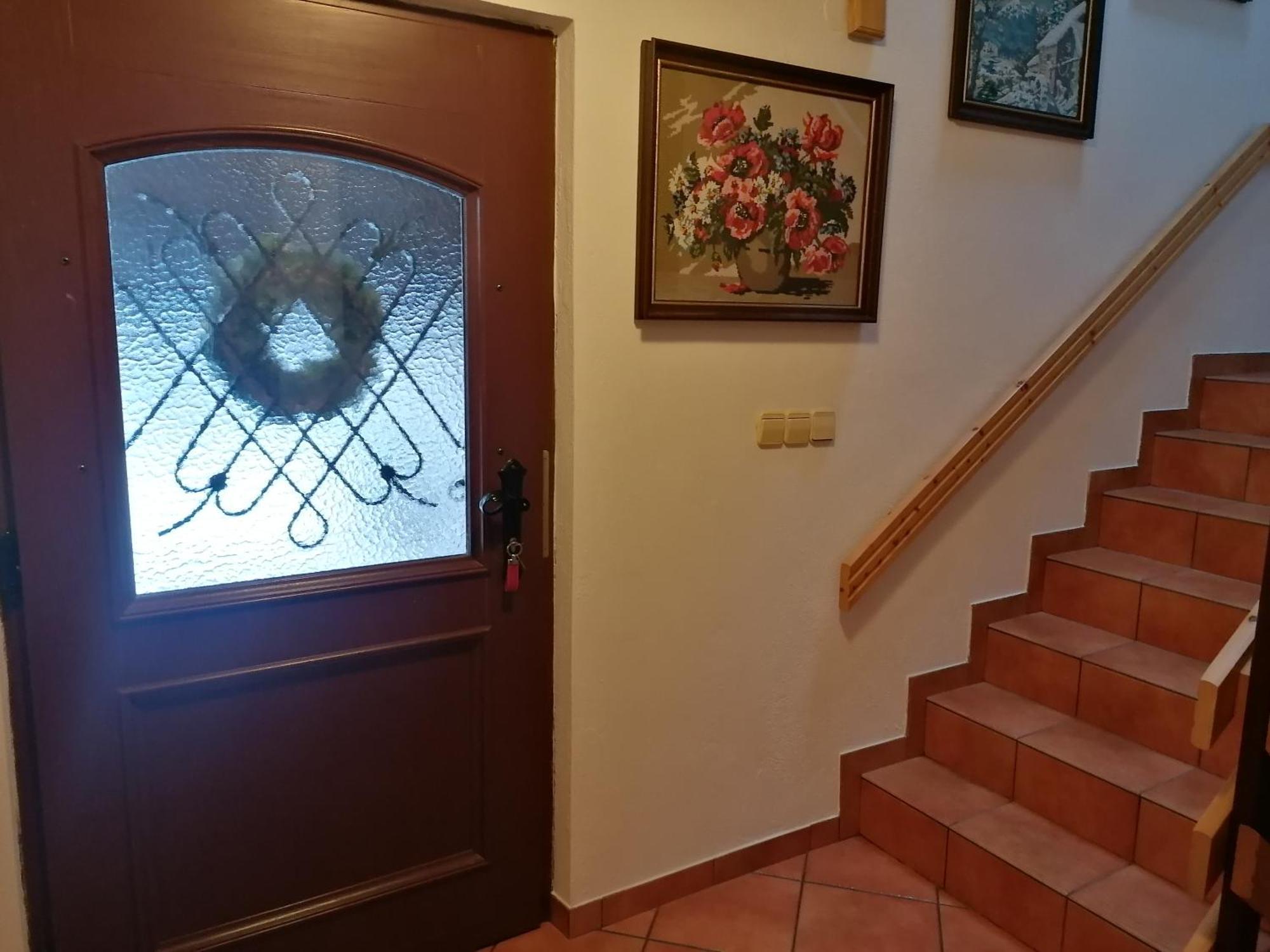 Apartma Cvrsta Trojka Jesenice Exteriör bild